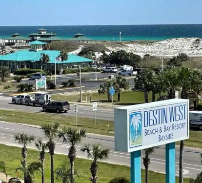 Destin West Bayside road sign.