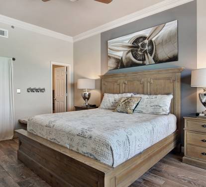 Master Bedroom King bed