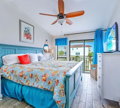 King Bedroom with balcony