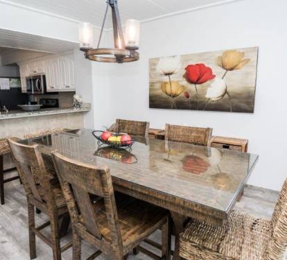 Dining with Seating for 6