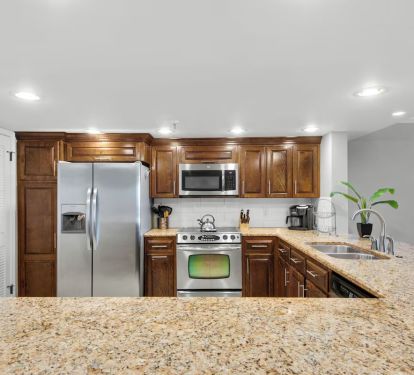 All stainless steel appliances for any chef