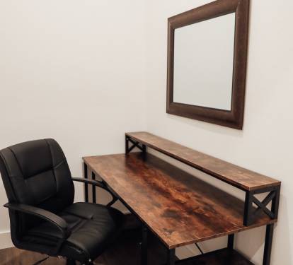 1st floor office space