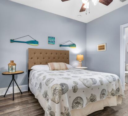 Queen Bedroom