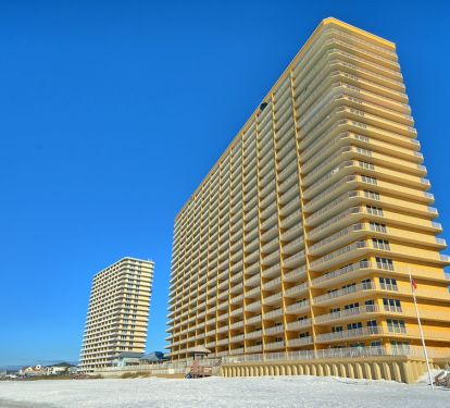Treasure Island, Beach View!