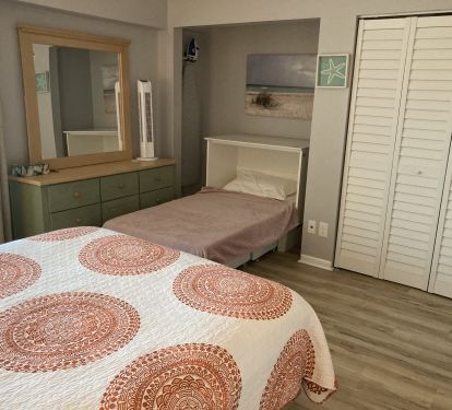 2nd floor bedroom with twin Murphy bed pulled out
