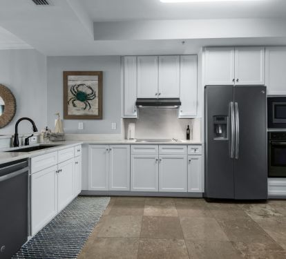 You will absolutely love this kitchen, with everything you could possibly need