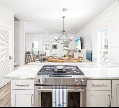 All stainless appliances, gas range