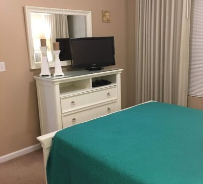 Second bedroom with Queen sized bed