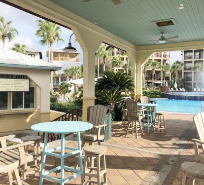 Enjoy delectable poolside snacks - and of course frozen cocktails - at the cafe!