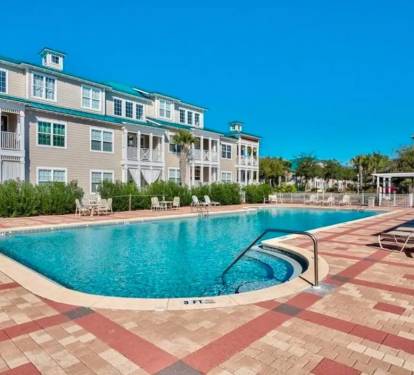Community Pool 