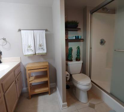 Master bath 