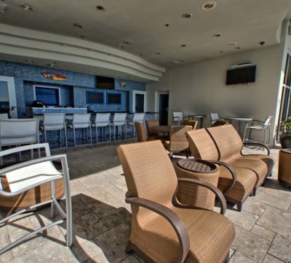 Sterling Breeze - Beachfront Condo!_4