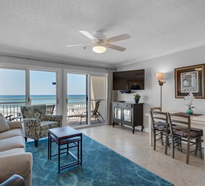 Living room with stunning view of the Gulf!