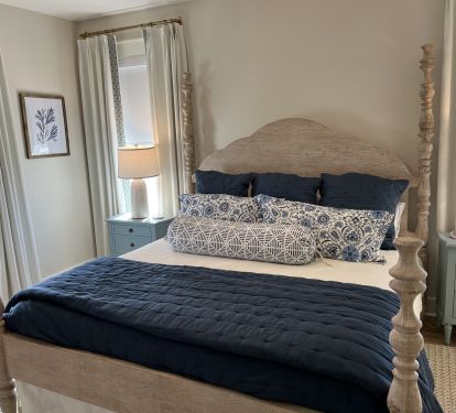 Upstairs king bedroom