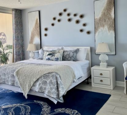 Primary King Bed - Floor to Ceiling Sliding Glass Doors - Unobstructed Views