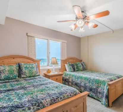 Guest Bedroom with two Full Beds and Scenic View of Perdido Key