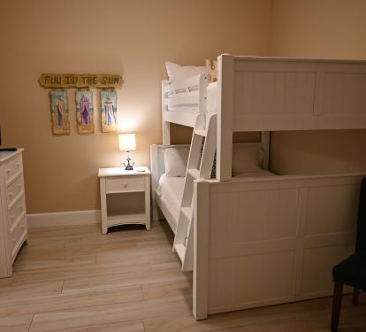 Bunk Room Has Full XL Bed On Top, Queen Bed On Bottom.