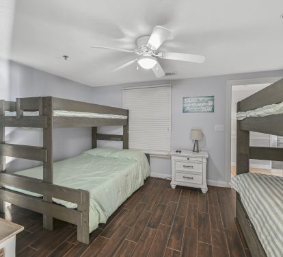 Bunk room sleeps 6 comfortably.  Has Queen bed