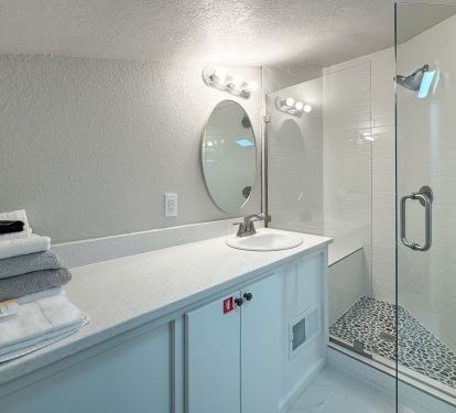 2nd Floor Shower