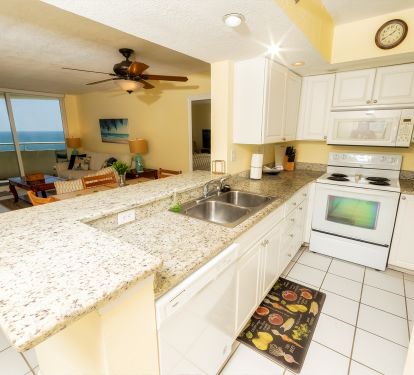 Penthouse in the Sky Perdido Sun Resort Unit 1002 Kitchen