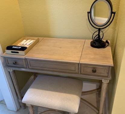 Make up Vanity