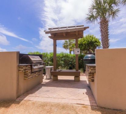 Outdoor Grilling Area