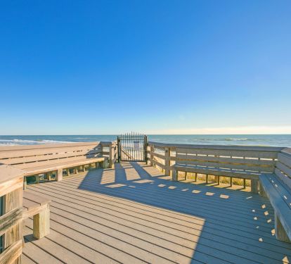 "Crows Nest" with an unobstructed panoramic view of the Gulf