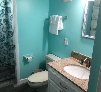 1/2 Bath