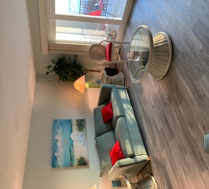 Beautifully updated livingroom