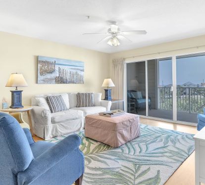 Enjoy Gulf views from your living room!