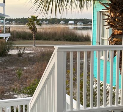 Steps from Little Lagoon with walking/biking trail and fishing