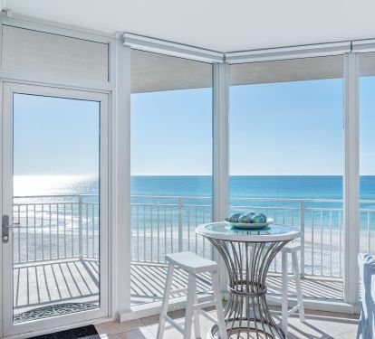 Custom remote-control blinds give you control of your stunning view