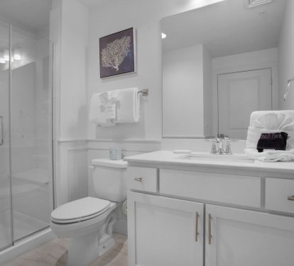 Master Bath with Walkin Shower
