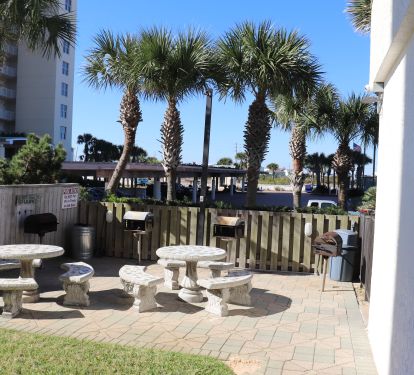 Common Grill Area