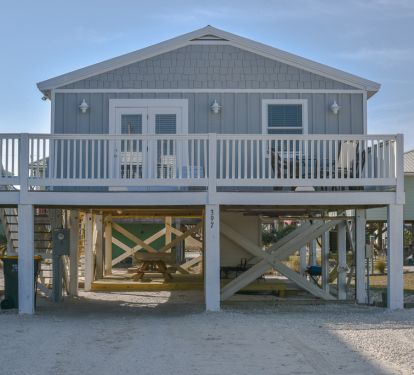 Front view of the Summer Salt