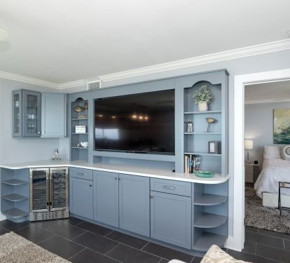 Livingroom Entertainment Center with Smart TV