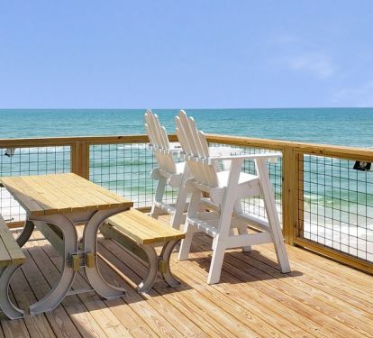 Ocean views for miles in either direction