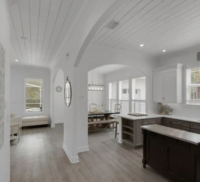 Vibe-7 newly renovated interior is all about embracing classic beach cottage craftsmanship....along with a smidge of 30As quirky style.