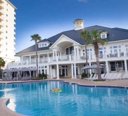 Club Room and club pool. (Extra fees to use) Dinning available above Club Room
