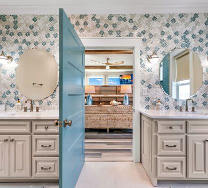 Master bathroom #1