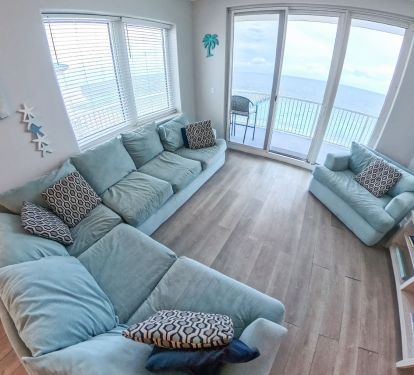 Living Room with Balcony Access and Gulf View