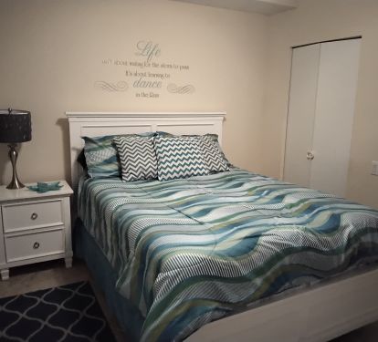 Queen bedroom