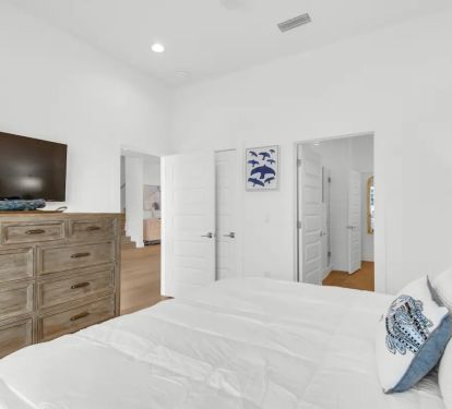 Nautilus-17 Bedroom 1, pic 2. 1st floor. King with private bath.