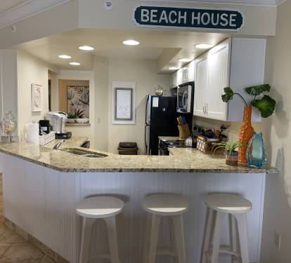 Kitchen/bar