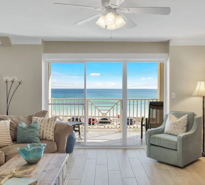 Unit A-402, Waterfront, 3-bedroom Condo!_0