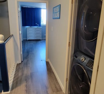 Full-size washer and dryer upstairs