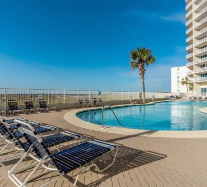 Welcome to the Lighthouse condos