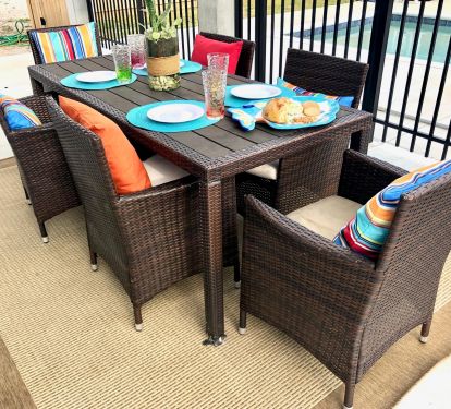 shaded poolside dining