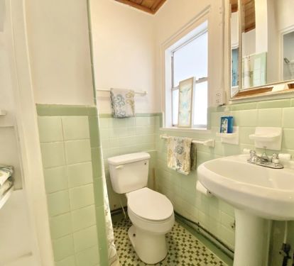 Shower bath, there's another private shower with hot and cold water outside.