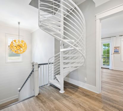Second floor landing